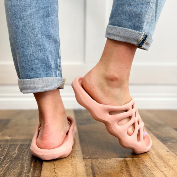 H2K Fiona Slip On Sandal size 11 - Picture 4 of 9